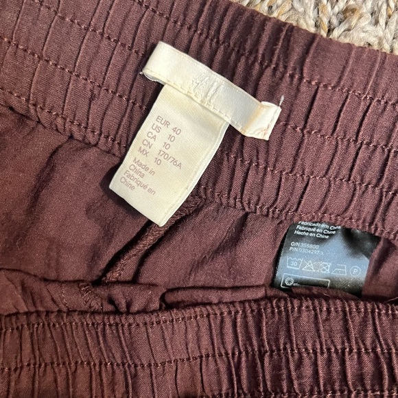 H&M Maroon loose short size 10 thick Lace Detail - Picture 6 of 6